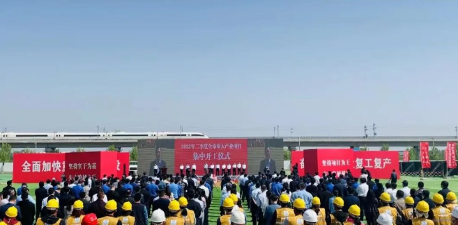 東方日升、晶科、阿特斯同時擴產(chǎn)！
