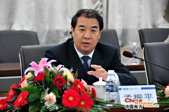 人民日報發(fā)表孟振平署名文章《在能源強(qiáng)國建設(shè)中篤行不怠》