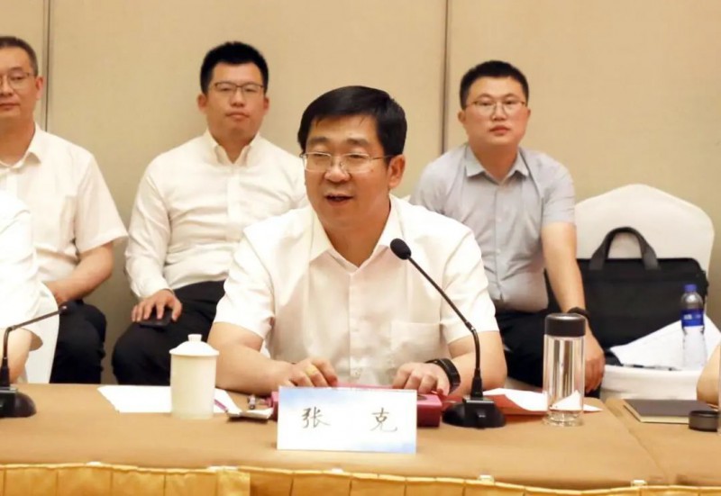 協(xié)鑫、徐工聯(lián)手！布局新能源