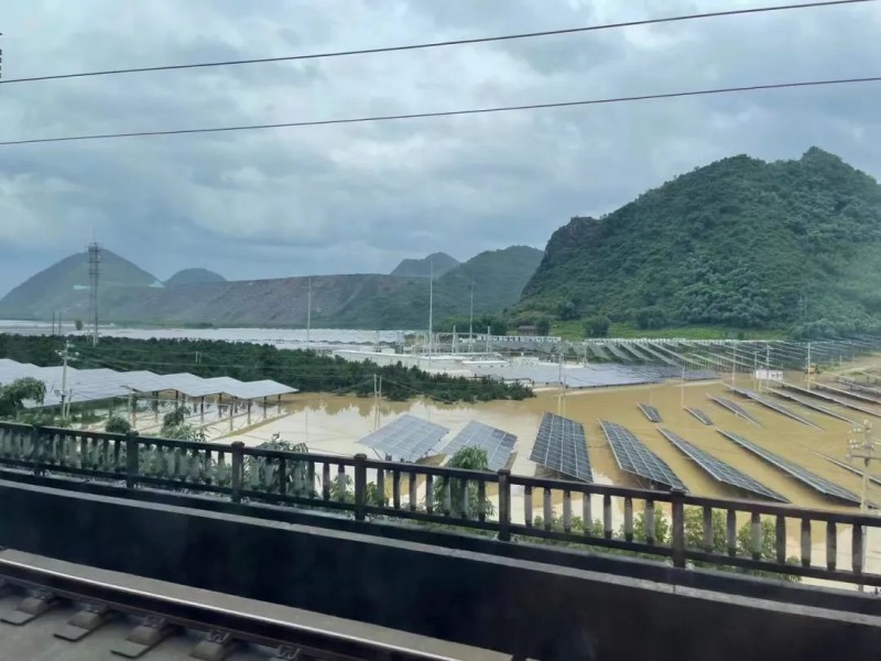 地面電站秒變漂浮電站，又一光伏電站被水淹！