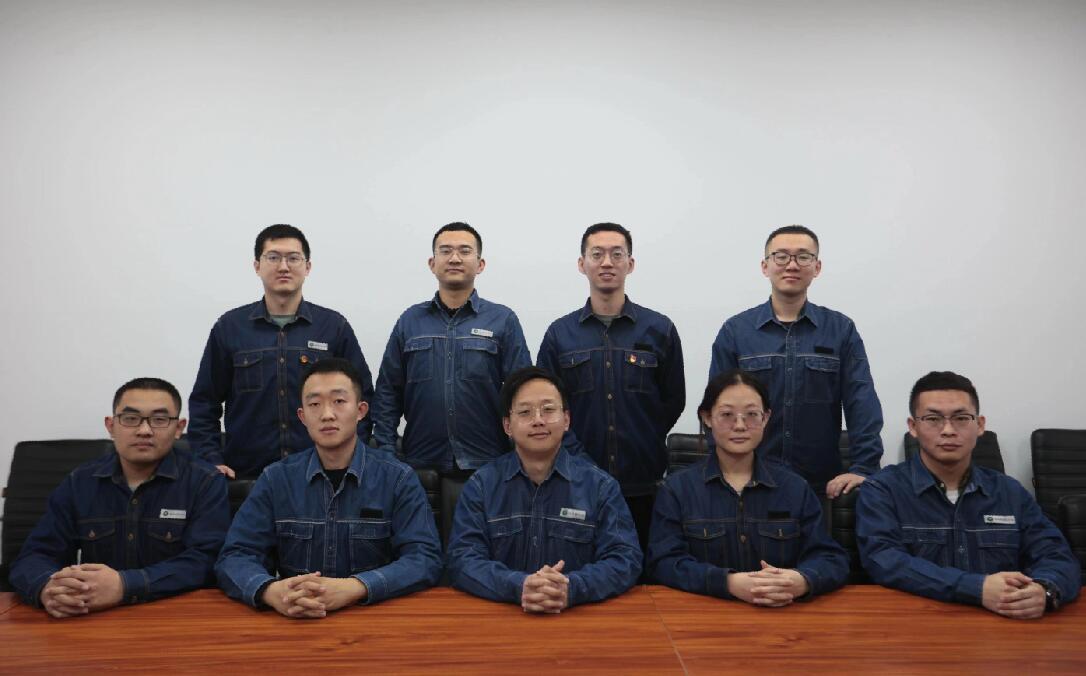 以青春之我，創(chuàng)建青春之電網(wǎng)——記錫林郭勒超高壓通信設(shè)備運(yùn)檢班