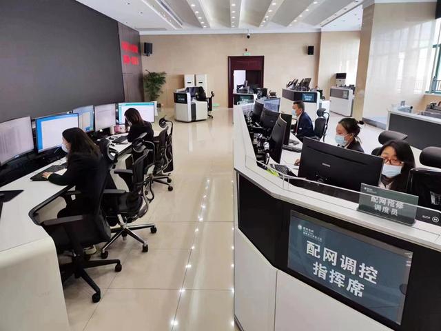 國網(wǎng)武漢供電公司保供不缺失、服務(wù)不打烊