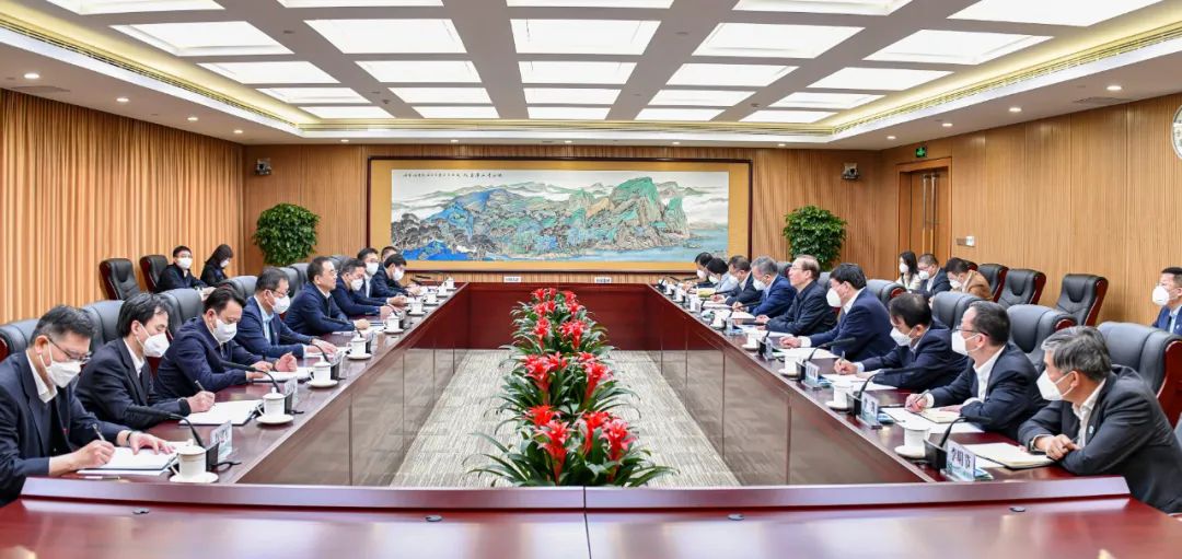 鄒磊、劉明勝與國家電網(wǎng)董事長辛保安、總經(jīng)理張智剛會(huì)談