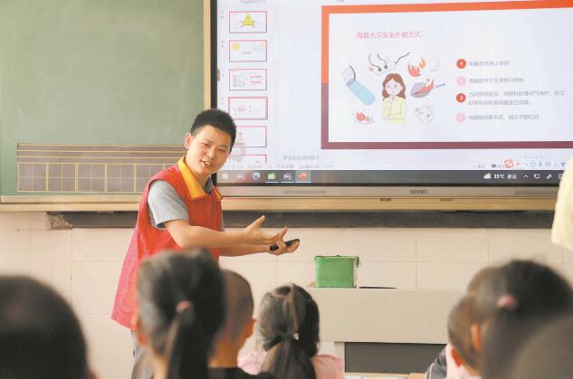 魏錕：用心服務(wù)是起點(diǎn)，客戶滿意是方向