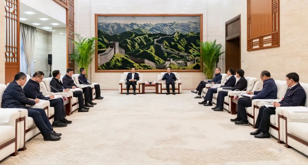 大唐集團(tuán)黨組書記、董事長鄒磊會見哈電集團(tuán)黨委書記、董事長曹志安