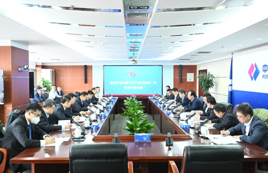中國電建黨委書記、董事長丁丁焰章與內(nèi)蒙古電力集團黨委書記、董事長賈振國會談