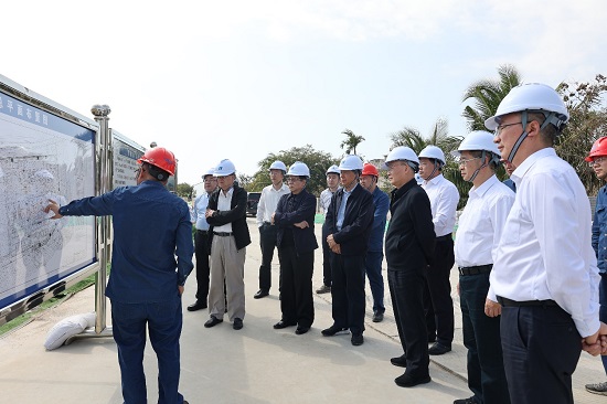 華能集團外部董事到海南分公司及昌江、石島灣核電基地調(diào)研
