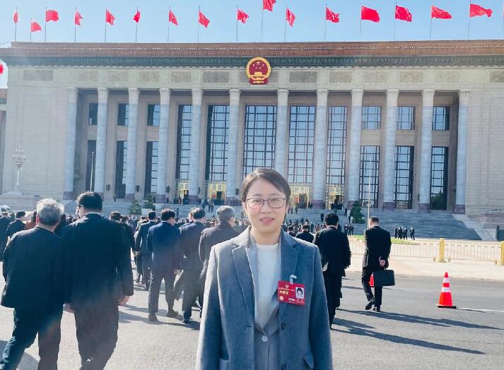 【兩會好聲音】全國政協(xié)委員周荃：推進碳達峰碳中和，滿足百姓對高品質(zhì)生活的需求