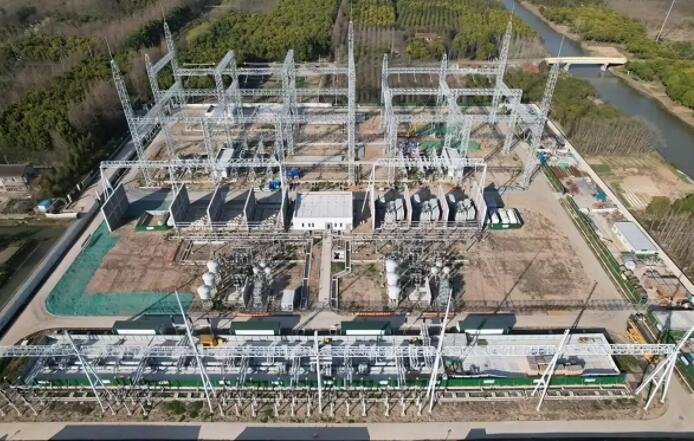 國網(wǎng)上海電力全面推動上海電網(wǎng)建設(shè)向智慧、綠色、低碳方向轉(zhuǎn)變