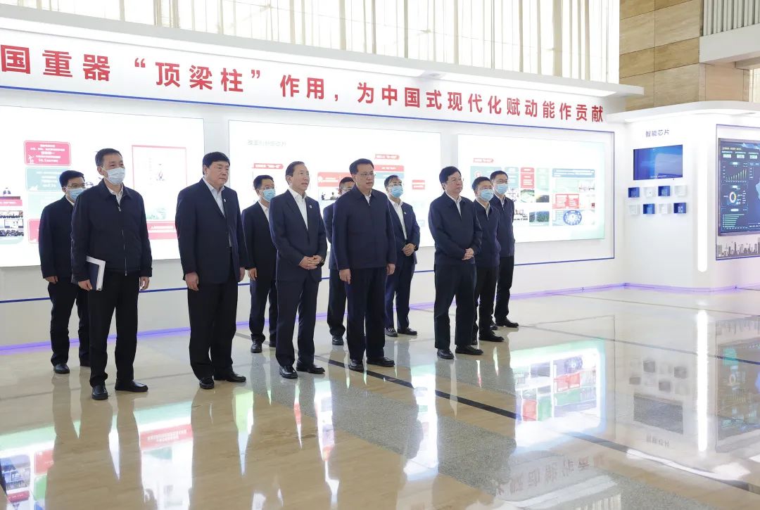 重慶市委書記袁家軍、市長胡衡華與國家電網(wǎng)董事長辛保安、總經(jīng)理張智剛會談
