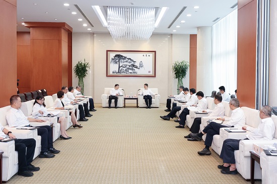 華能集團黨組書記、董事長溫樞剛會見山西省委常委、太原市委書記韋韜