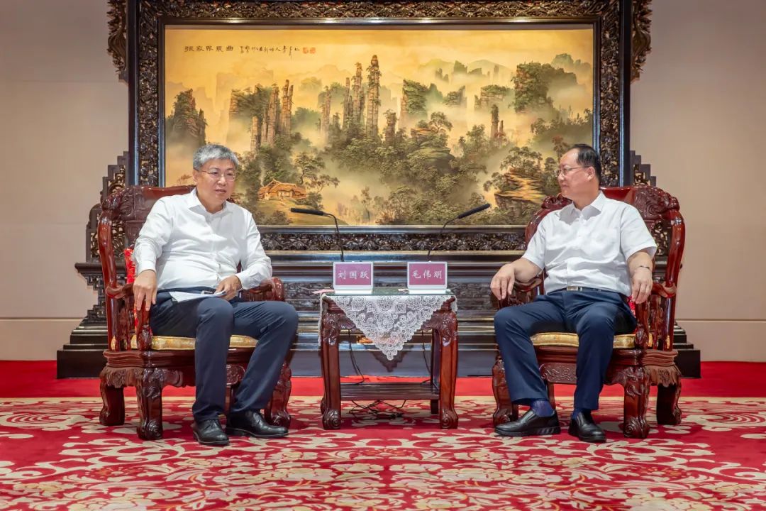 國家能源集團(tuán)黨組書記、董事長劉國躍拜會湖南省委副書記、省長毛偉明