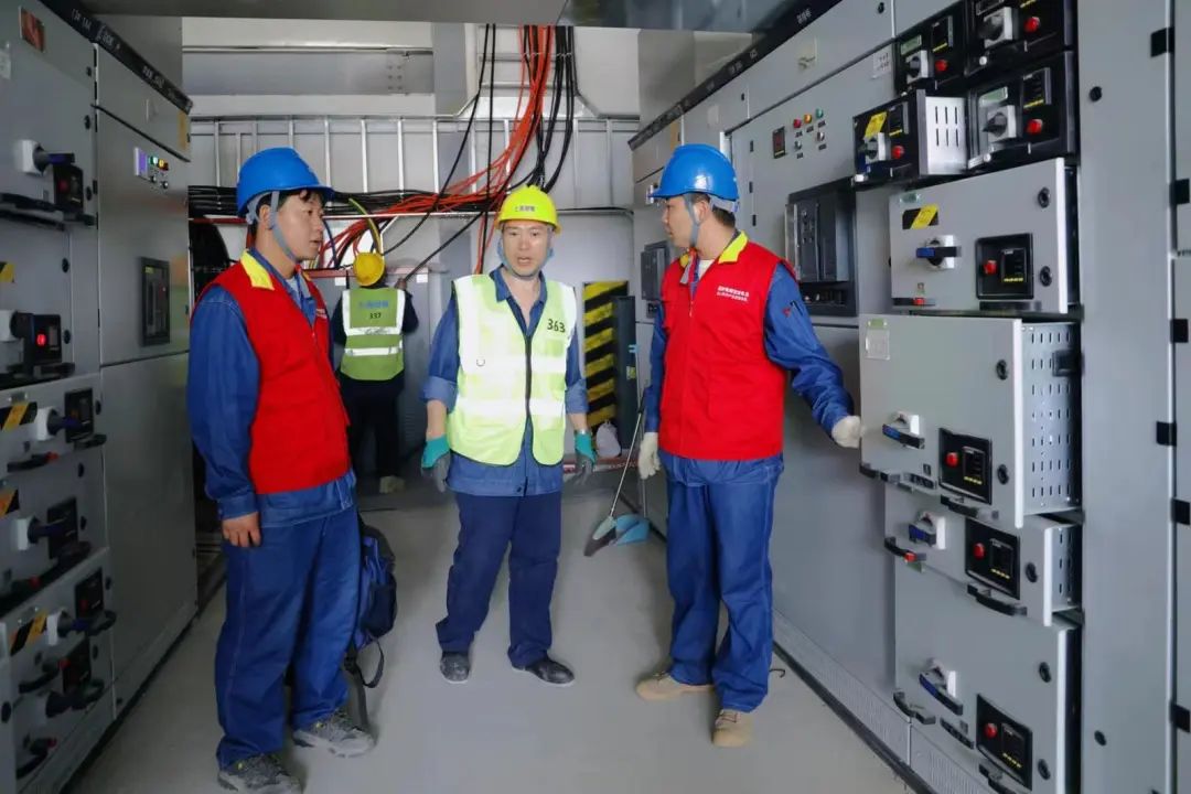 國網(wǎng)金昌供電公司優(yōu)化電力營(yíng)商環(huán)境 保障企業(yè)用電無憂