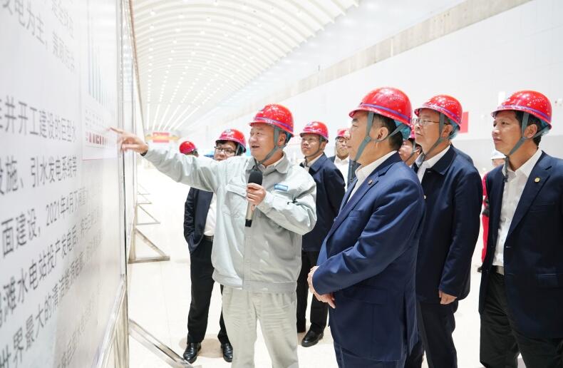 中國(guó)能建黨委書記、董事長(zhǎng)宋海良赴白鶴灘水電站調(diào)研