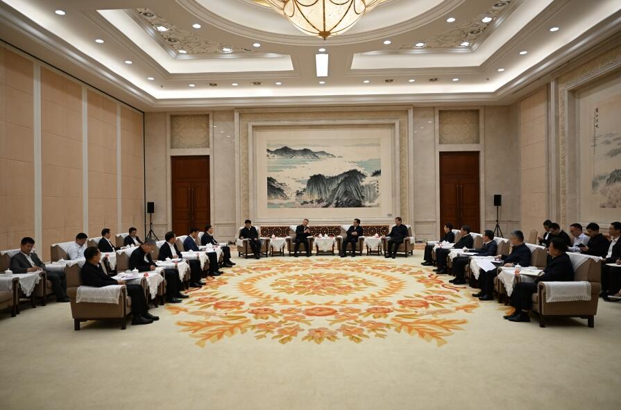 三峽集團(tuán)董事長(zhǎng)、黨組書雷鳴山拜會(huì)江蘇省委書記信長(zhǎng)星、 省長(zhǎng)許昆林