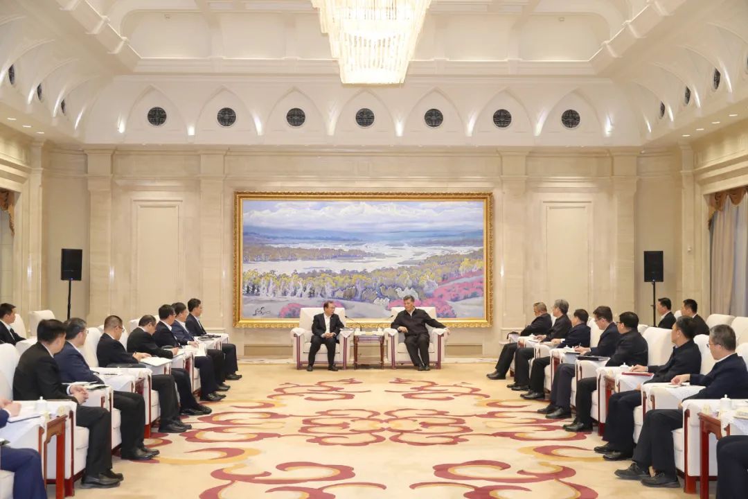 華電集團黨組書記、董事長江毅拜會新疆維吾爾自治區(qū)主要領導