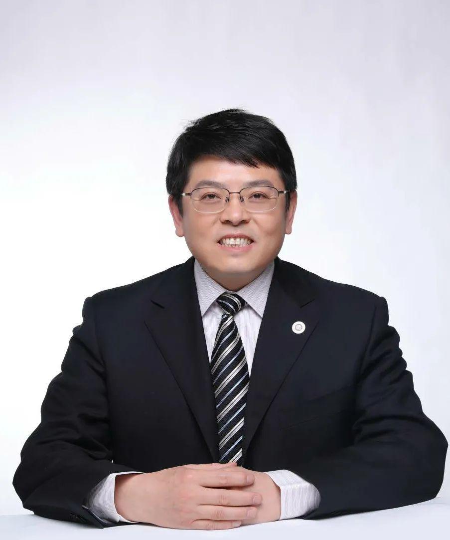 北大副校長董志勇：警惕中國新能源“產(chǎn)能過?！钡难哉撓葳? width=