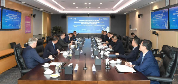 中國廣核集團楊長利、高立剛會見法國電力集團董事長呂克·雷蒙