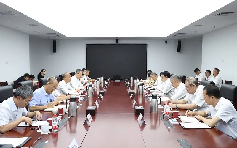 國家電網(wǎng)公司董事長、黨組書記張智剛拜訪懷柔實驗室并交流座談