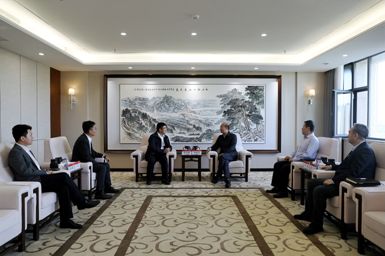 華電吉林公司總經(jīng)理鄭成杰會見明陽智能副總裁、HPM總經(jīng)理陳發(fā)橋一行