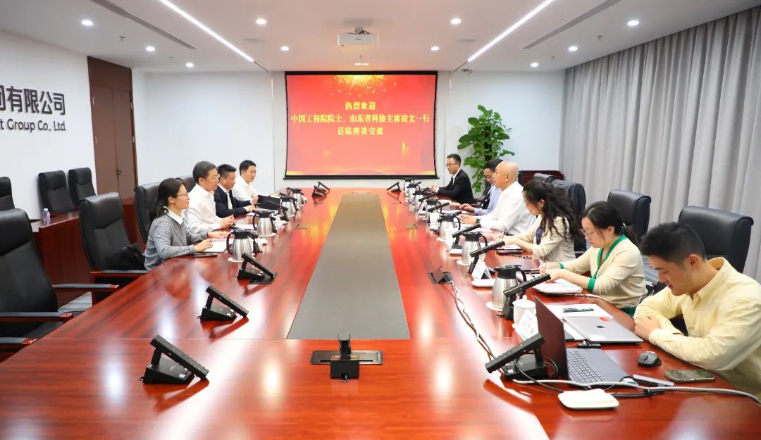 中國電氣裝備黨委書記、董事長李洪鳳會見中國工程院院士、山東省科協(xié)主席凌文