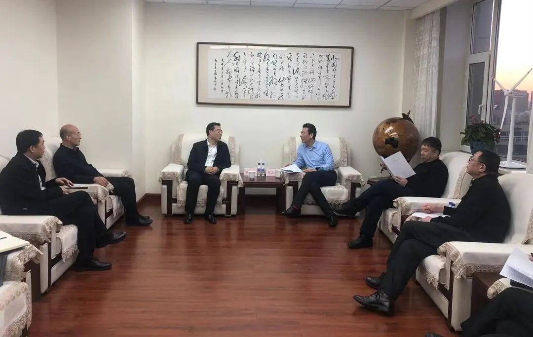 華電吉林公司黨委書記孫毅、黨委副書記鄭成杰拜會吉林省能源局黨組書記、局長趙彥峰