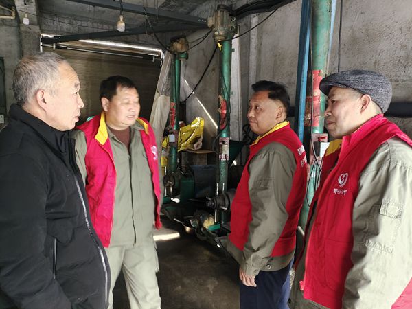 湖北竹溪供電公司嚴(yán)明從業(yè)紀(jì)，擦亮服務(wù)窗