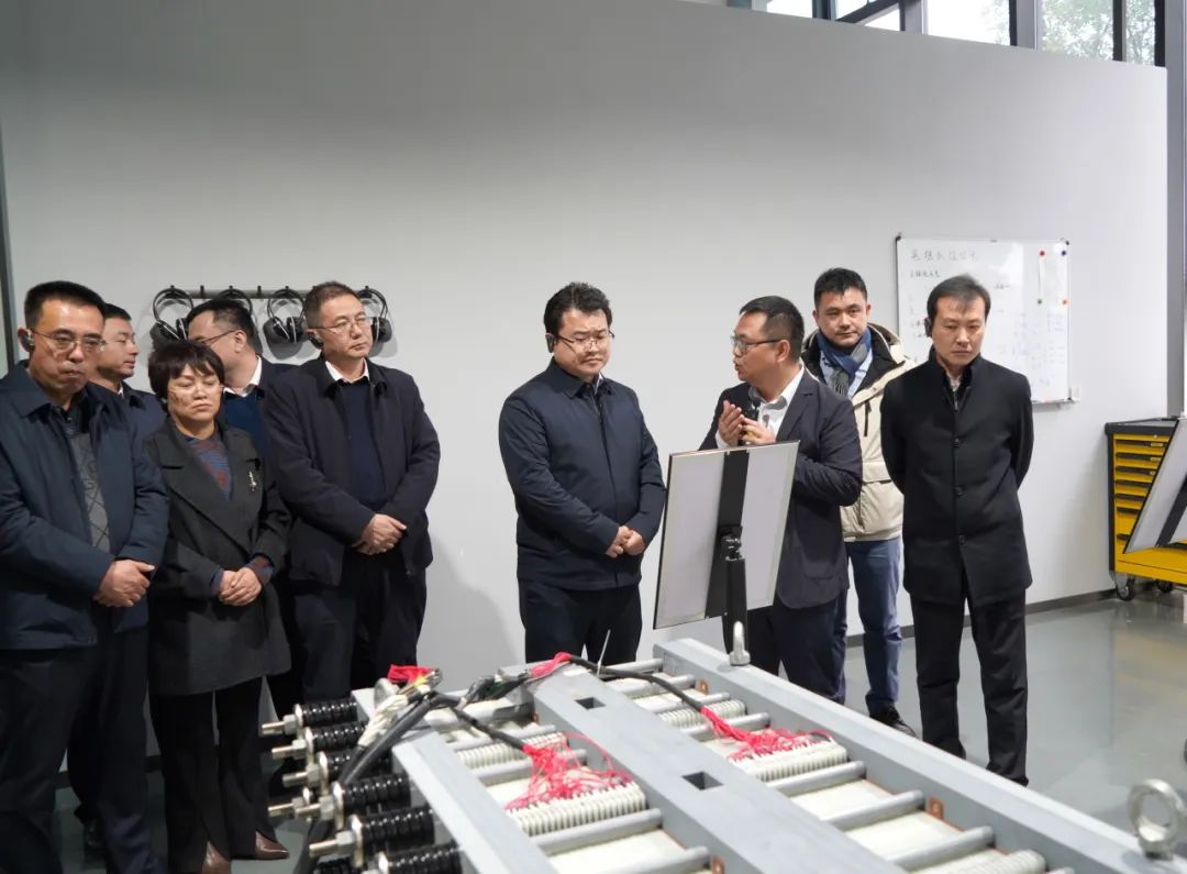 慶陽市委常委、西峰區(qū)委書記孔衛(wèi)濤一行考察寰